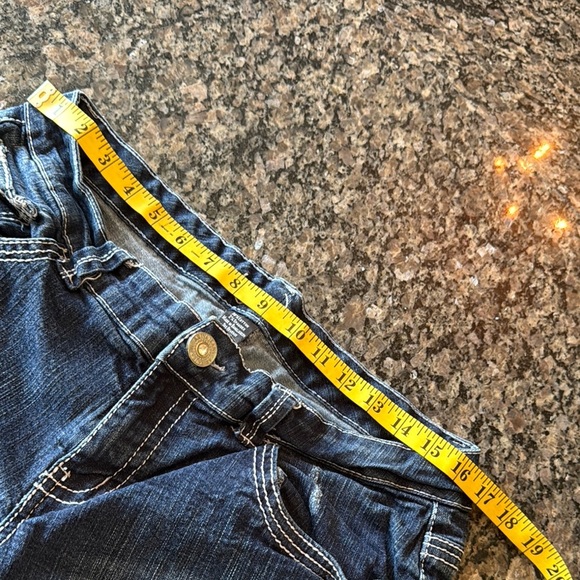 Ariya Blue Jean Bermuda Shorts with Decorative Stitching and Cuffed Hems 14 - Picture 9 of 12